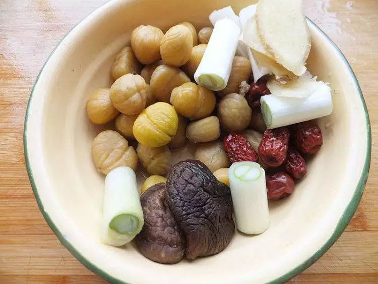 补硒有什么中草药材好（中药硒食物都有哪些）-硒宝网