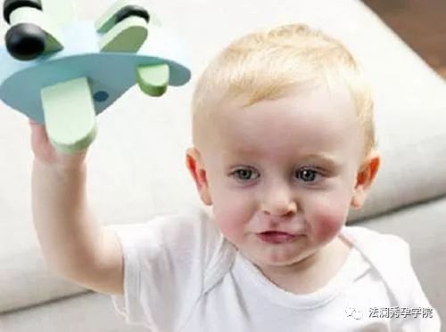 三岁孩子补钙哪种钙好(给孩子补钙哪种钙好吸收)-硒宝网