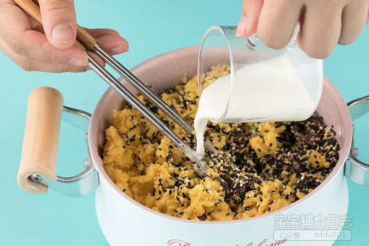 两个月宝宝补钙吃什么好(宝宝补钙以后有什么不良反应)-硒宝网