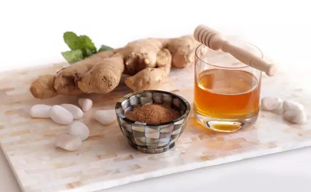 补硒后还可以吃中药吗(吃中药时能不能吃硒片和维生素)-硒宝网