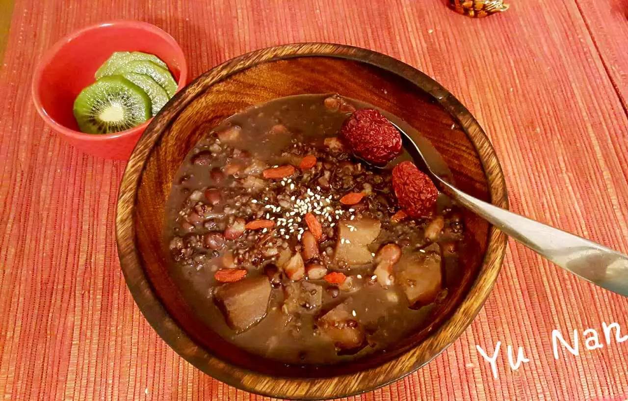 素食者怎样补硒元素呢（补充硒元素有哪些食物）-硒宝网