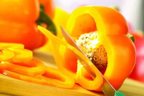 补铁口服液什么时候喝最好（补铁口服液难喝）-硒宝网