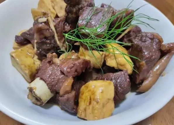 吃啥菜补维生素硒多呢(补充维生素硒)-硒宝网