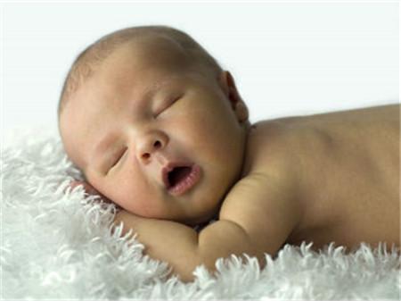 宝宝什么时候开始补钙(宝宝补钙以后是怎么回事)-硒宝网