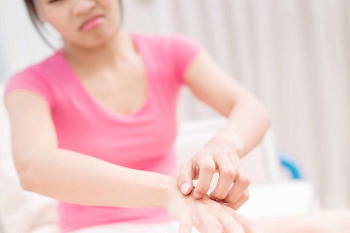 荨麻疹补钙(荨麻疹补充钙剂)-硒宝网