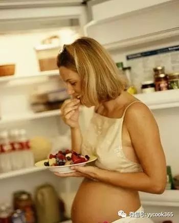 孕妇补铁每天多少毫克(每天孕妇补铁多少合适)-硒宝网