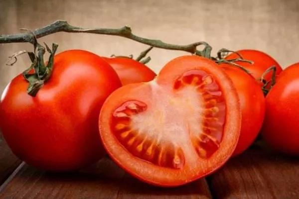 西红柿补铁吗(西红柿补铁补血吗)-硒宝网