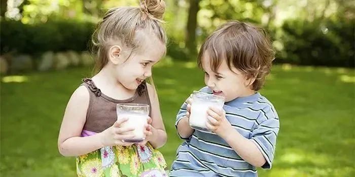 补钙牛奶什么牌子好(牌子牛奶补钙好不好)-硒宝网