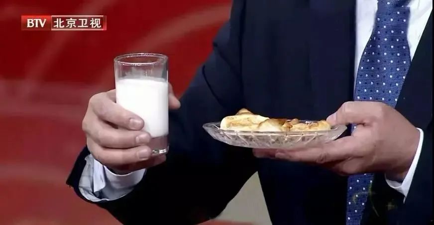 补钙牛奶什么牌子好（牌子牛奶补钙好还是钙片）-硒宝网