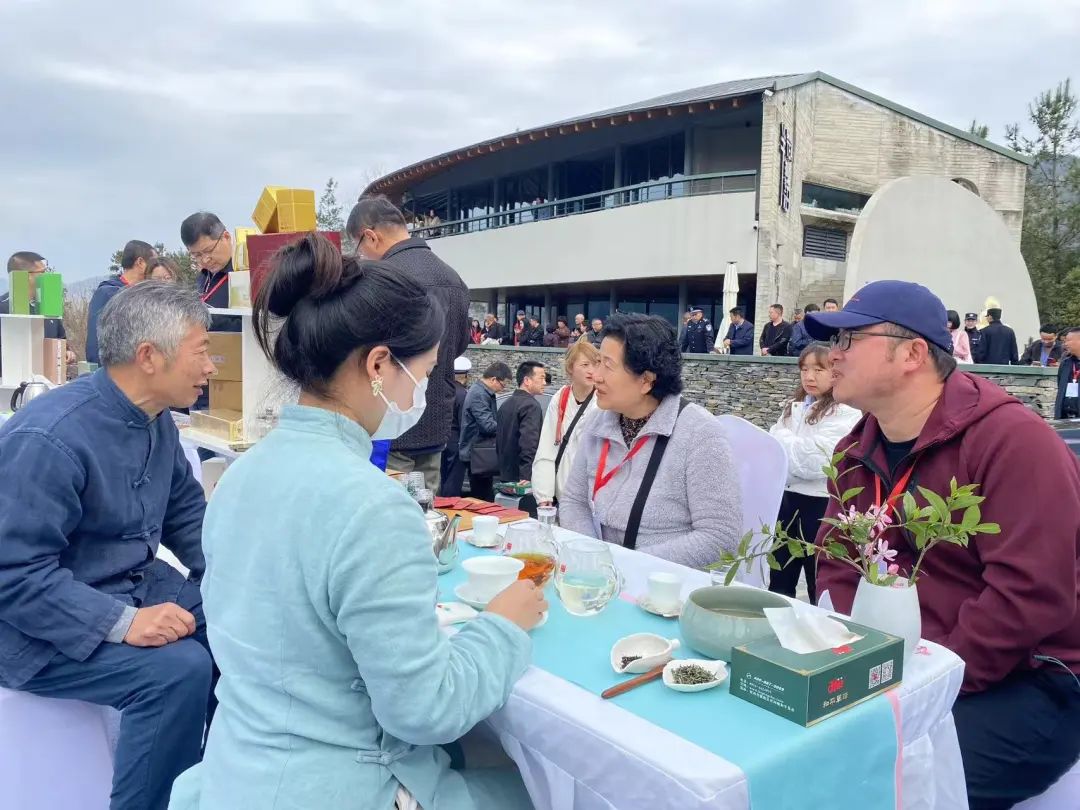 富硒茶是茶尖还是茶叶（富硒茶是毛尖吗）-硒宝网