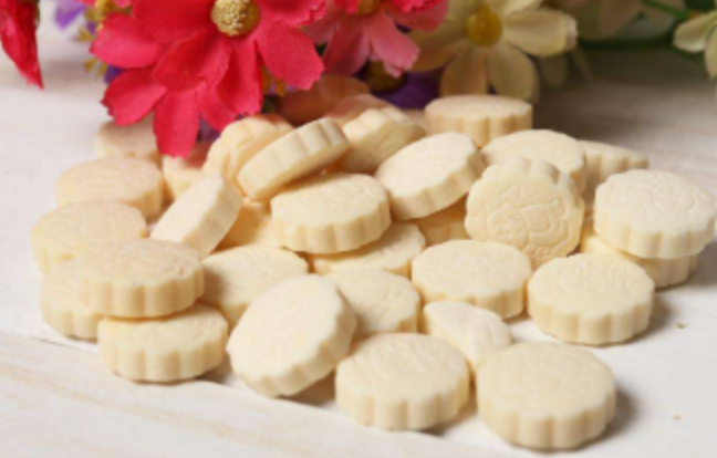 13岁补钙吃什么钙片好（补钙吃钙片好还是吃黄瓜籽好）-硒宝网