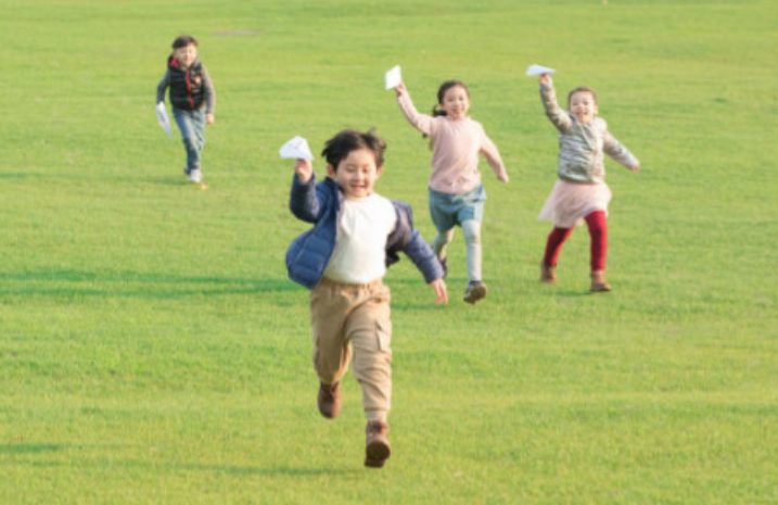 13岁补钙吃什么钙片好（补钙吃钙片好还是吃黄瓜籽好）-硒宝网