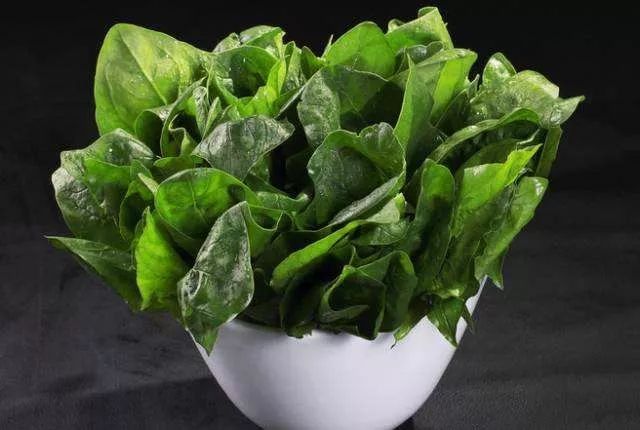 补钙早上好还是晚上好(早上补钙晚上补锌行吗)-硒宝网