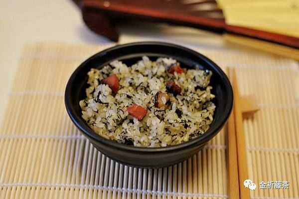 天气凉了喝点富硒藤茶（天气凉喝富硒点藤茶可以吗）-硒宝网