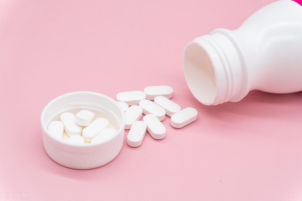 老年吃什么钙片补钙效果好（效果补钙老年吃钙片好吗）-硒宝网