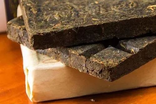 醇厚的恩施富硒茶价格(恩施富硒茶厂)-硒宝网