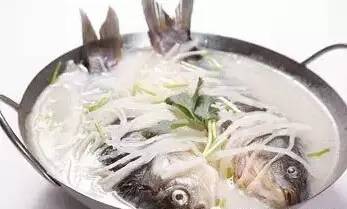 补钙吃啥（补钙吃维生素什么）-硒宝网