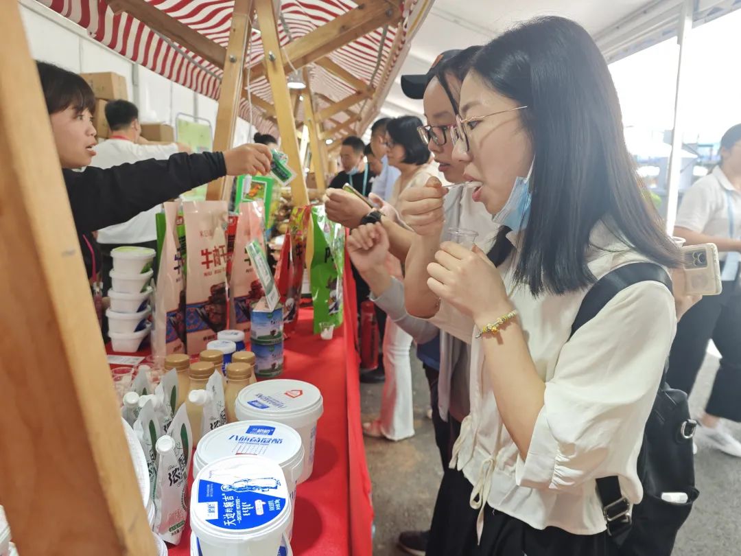 湖北恩施富硒茶怎样买(为什么恩施富硒茶那么便宜)-硒宝网