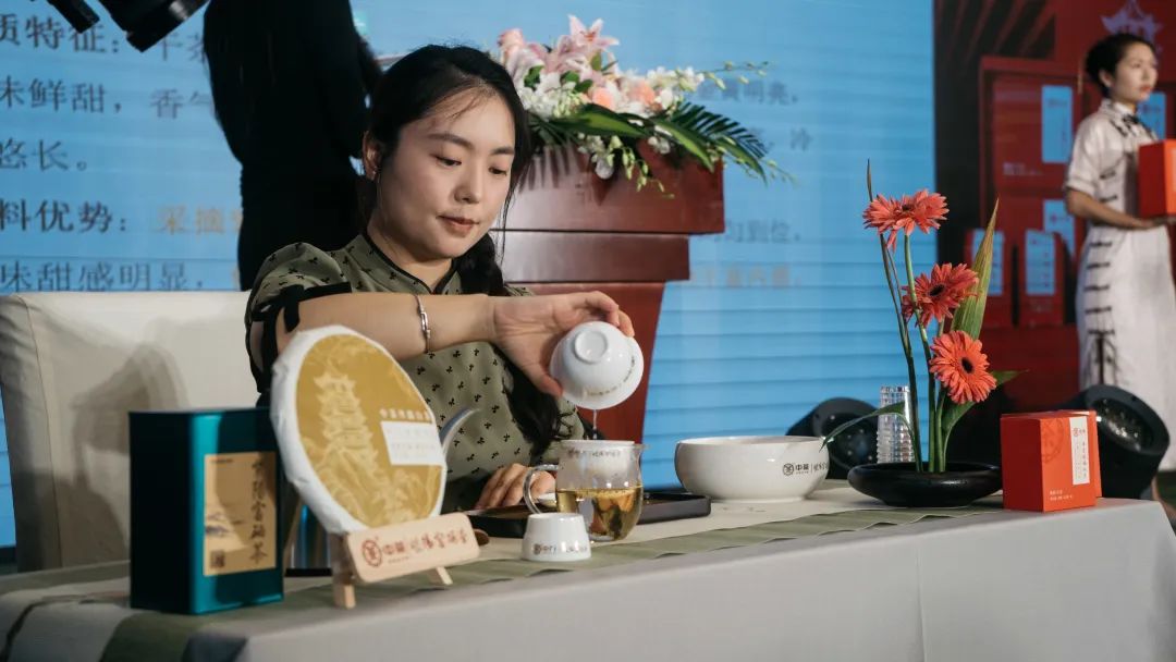 紫阳富硒茶最大的茶厂(紫阳富硒茶厂有哪些)-硒宝网