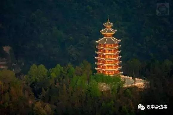 汉中红镇巴高山富硒茶（汉中高山富硒茶多少钱一斤）-硒宝网