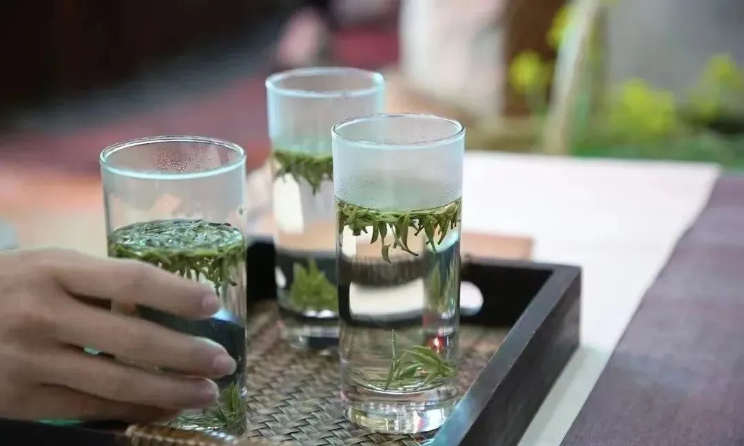 富硒茶和碧螺春哪个好（碧螺春茶的寓意）-硒宝网