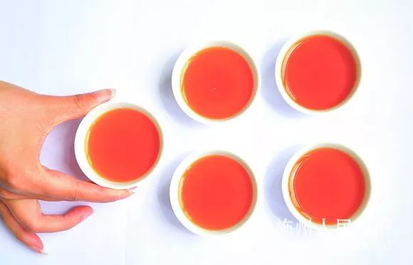 富硒茶是不是绿茶类型(绿茶茶类型富硒是哪种)-硒宝网