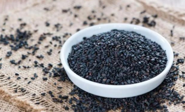 黑芝麻补钙吗(补钙黑芝麻)-硒宝网