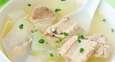 排骨汤能补钙吗(排骨汤补钙还是大骨汤补钙)-硒宝网