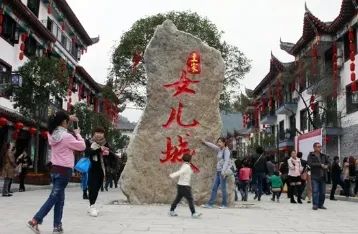 有名的恩施富硒茶价格（恩施富硒茶叶多少钱一斤）-硒宝网