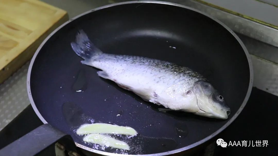 三岁小孩需要补钙吗(小孩补钙需要补多久)-硒宝网