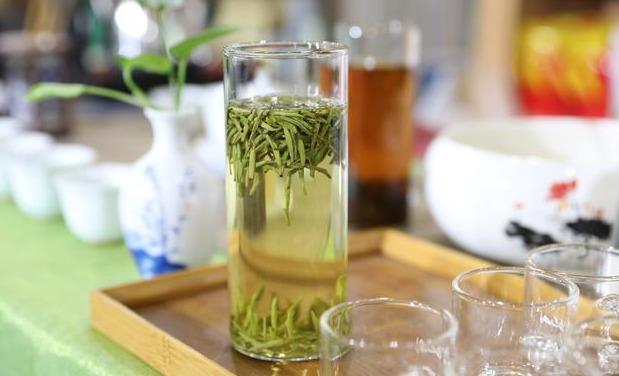 龙井茶好还是富硒茶好（好龙井茶的标准）-硒宝网