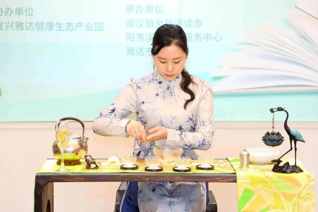 富硒茶英语怎么说简单(茶用英语翻译)-硒宝网