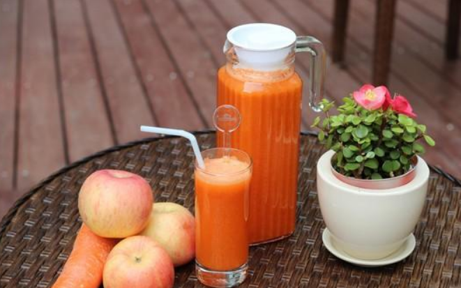 喝富硒茶能治疗狐臭吗(狐臭喝什么茶可以缓解)-硒宝网