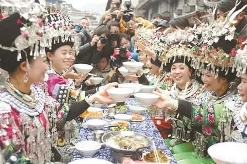 恩施富硒茶价格表湖北（湖北恩施茶叶价格表）-硒宝网