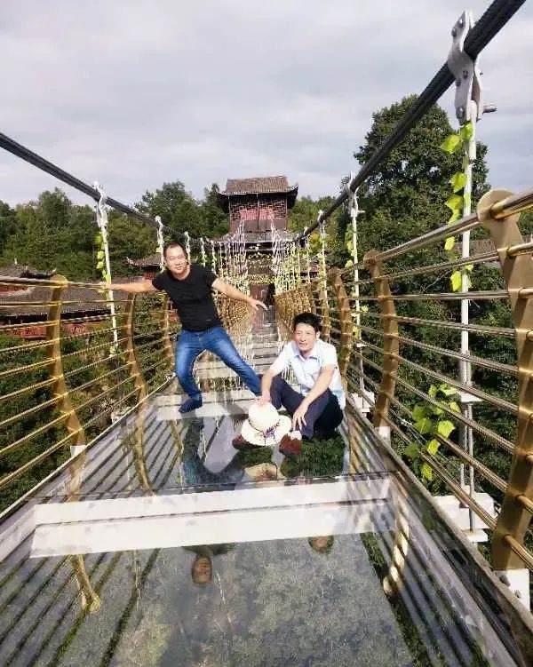 恩施富硒茶价格表湖北（湖北恩施茶叶价格表）-硒宝网