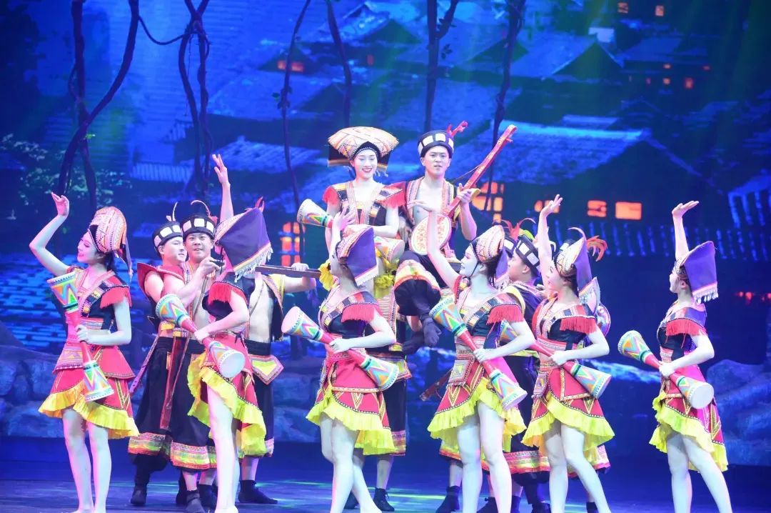 恩施富硒茶价格表湖北（湖北恩施茶叶价格表）-硒宝网