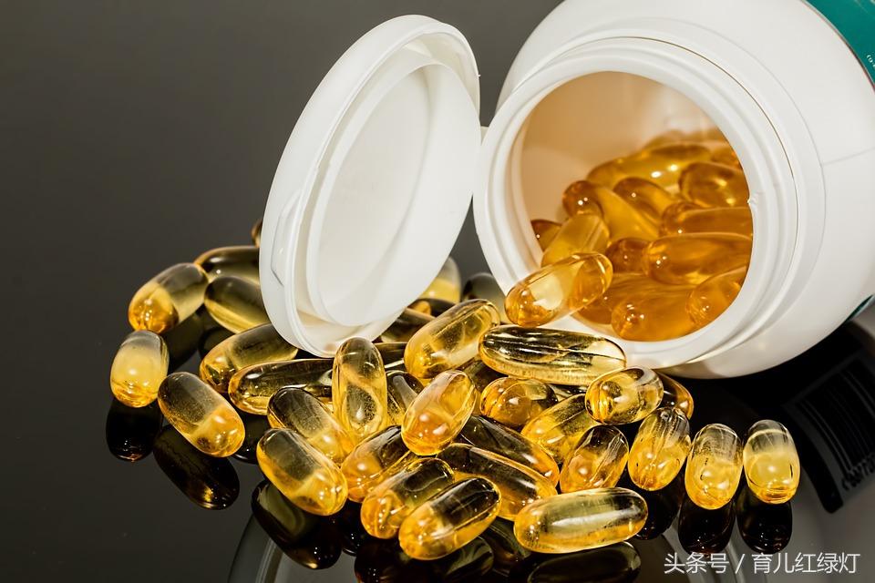 新生儿要补钙吗（新生儿补钙要补到几岁）-硒宝网