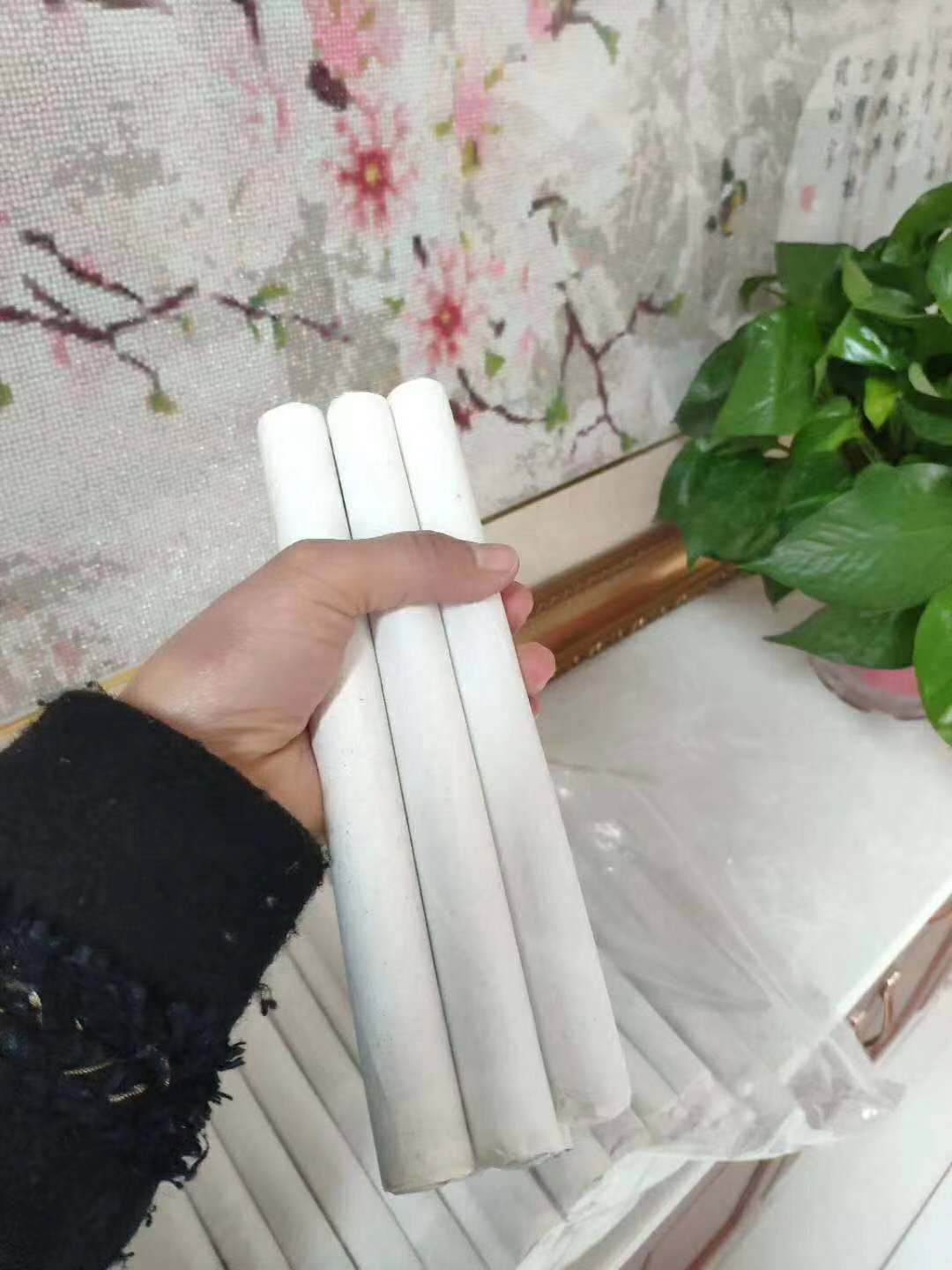 来月经可以喝富硒茶吗(月经来了能吃硒酵母片吗)-硒宝网