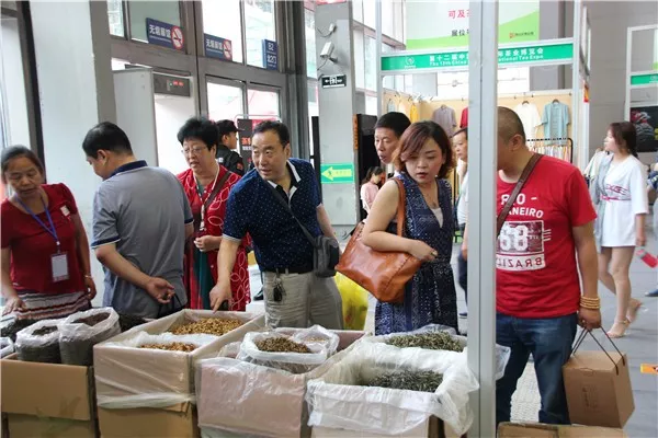 云南原生富硒茶怎么样(云南富硒茶属于什么茶)-硒宝网