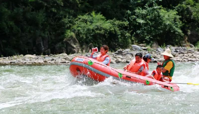 关于焕古富硒茶的诗句(富硒茶宣传语)-硒宝网