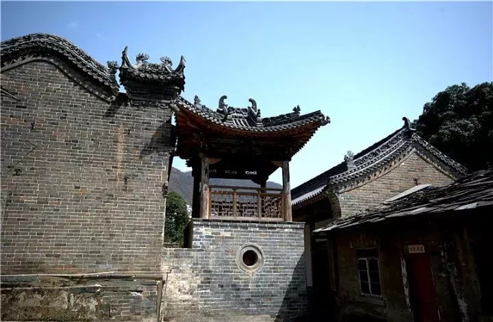 关于焕古富硒茶的诗句(富硒茶宣传语)-硒宝网