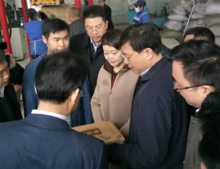 富硒茶就是巴山雀舌吗(巴山雀舌富硒绿茶价格)-硒宝网