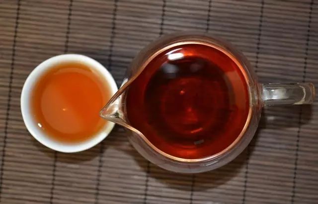 长期喝富硒茶有啥好处(喝富硒茶的好处)-硒宝网