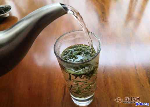 富硒水适合冲哪种茶好(富硒水能泡茶吗)-硒宝网