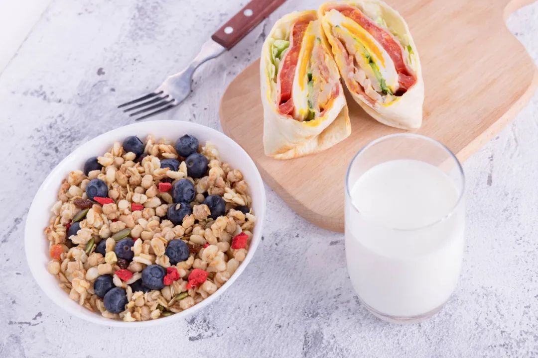 老年人补钙药品(药品补钙老年人可以吃吗)-硒宝网