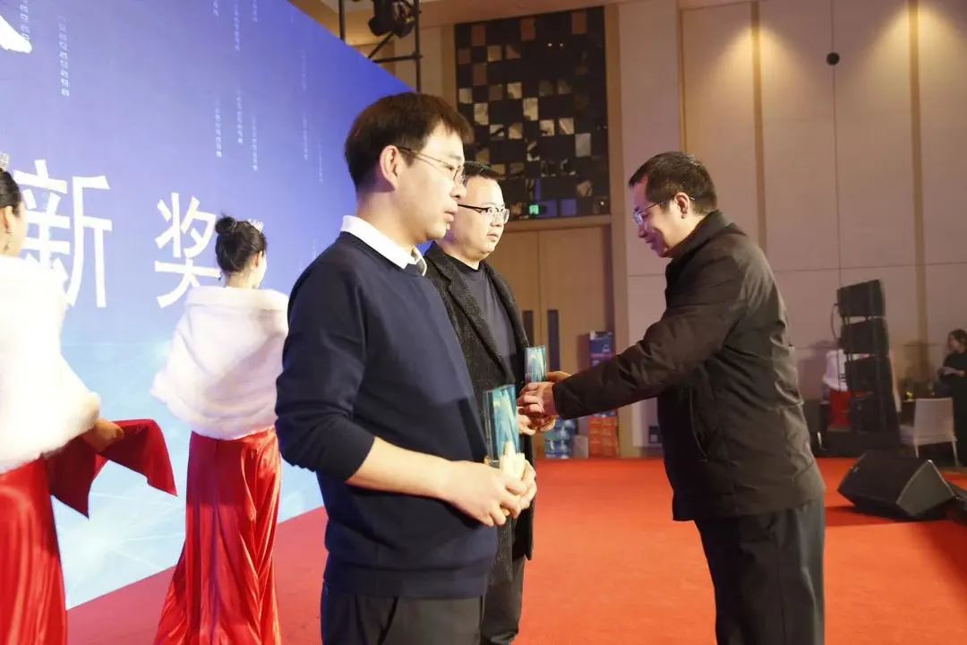 紫阳富硒茶优秀企业家（紫阳富硒茶厂有哪些）-硒宝网