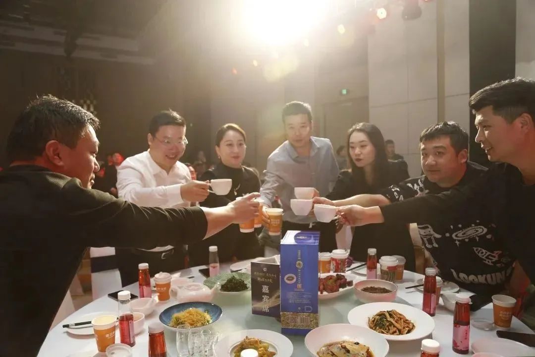 紫阳富硒茶优秀企业家（紫阳富硒茶厂有哪些）-硒宝网