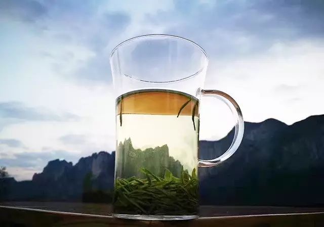 富硒藤茶多少度水冲泡(富硒藤茶多少钱一斤)-硒宝网