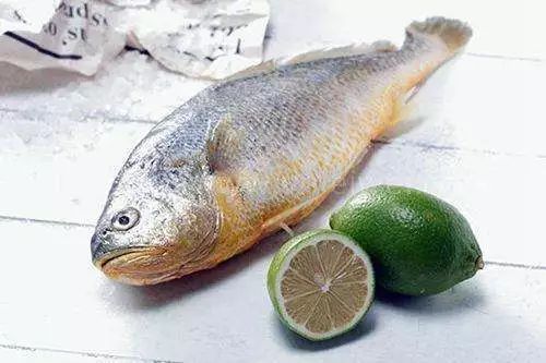 小孩补钙吃什么好（孩子补钙吃钙片好吗）-硒宝网