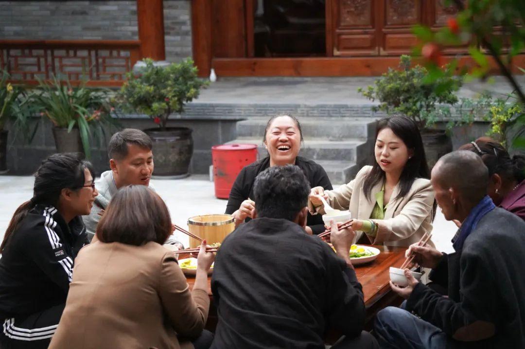 富硒茶搭配什么一起喝(喝富硒茶的好处)-硒宝网